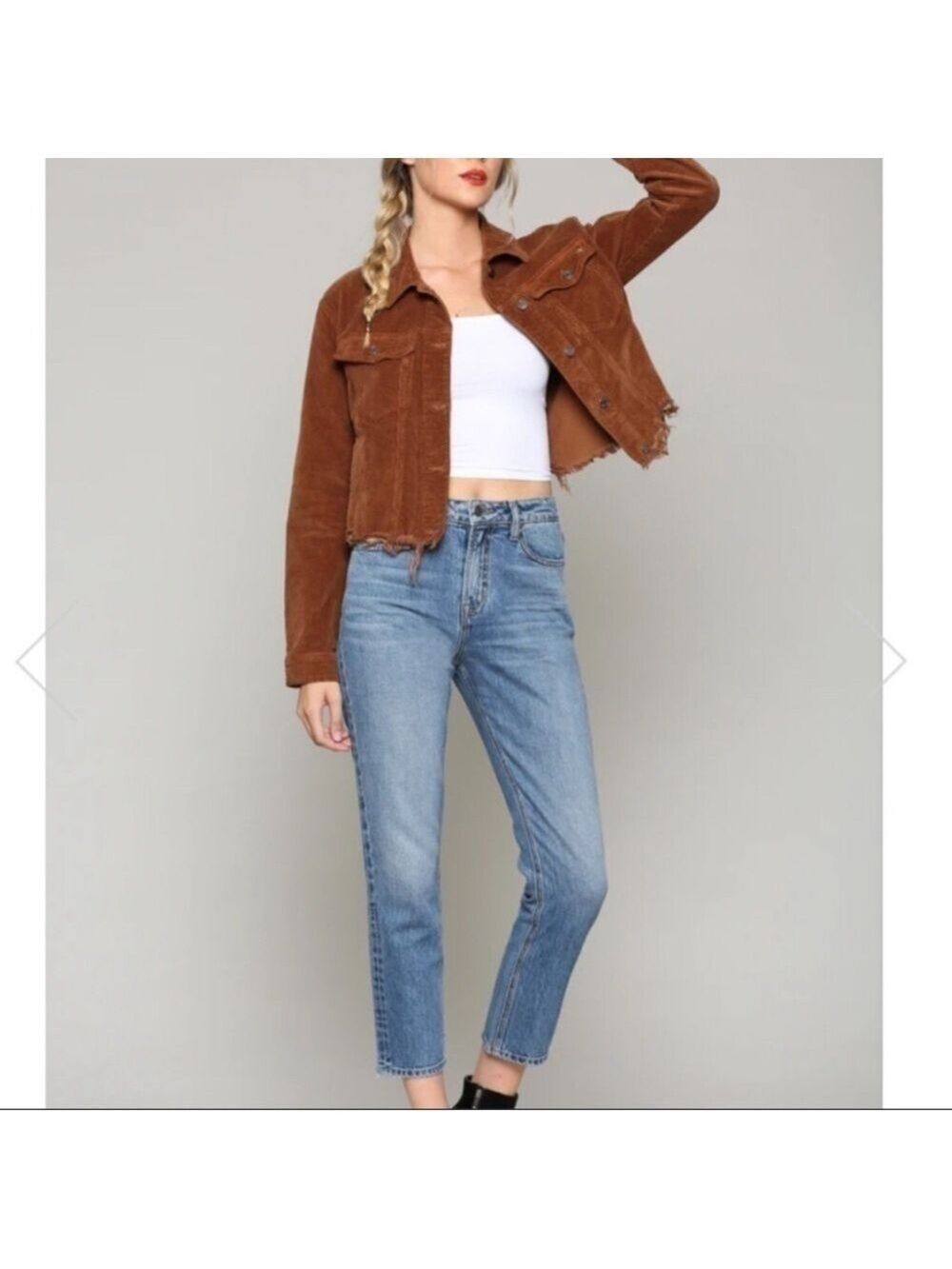 Straight Cut Mom Jeans.